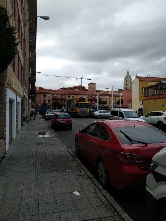 Alojamientos Turisticos Victor De Los Rios León Dış mekan fotoğraf